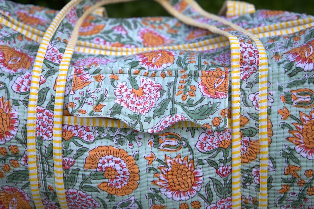 Sac de voyage matelassé jaune et vert